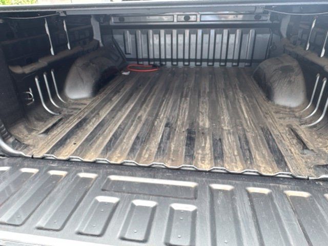 Used 2022 Chevrolet Colorado LT RWD image 7