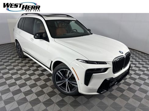 New 2026 BMW X7 M60i AWD/4WD image 1
