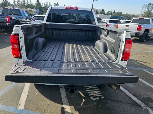 Used 2016 Chevrolet Silverado 2500 LT w/ LT Fleet Convenience Package image 6