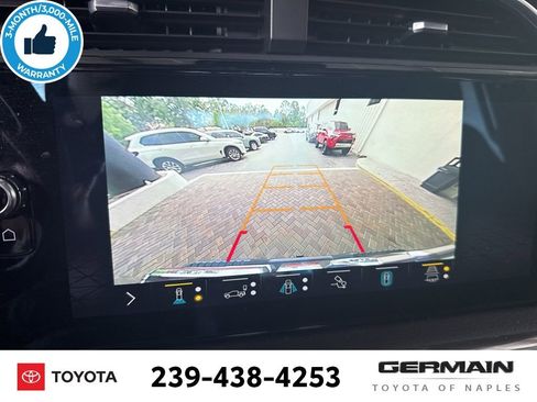 Used 2022 GMC Sierra 1500 Denali w/ Technology Package AWD/4WD image 16