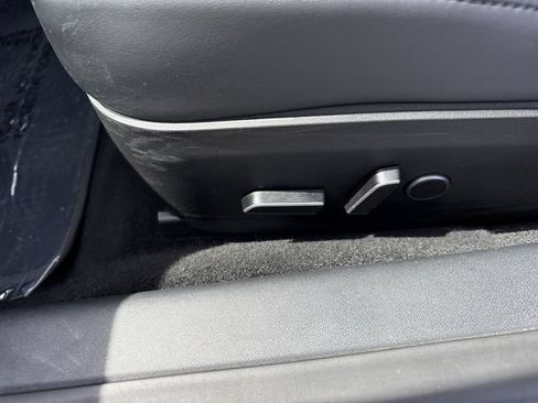 Used 2023 Tesla Model 3 Standard Range RWD image 12