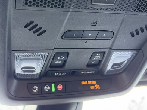 Used 2023 Cadillac XT5 Premium Luxury image 18