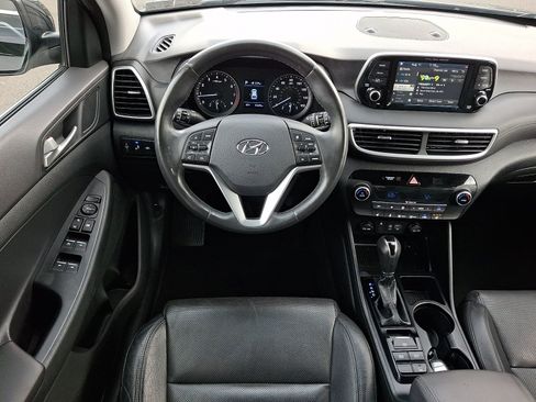Used 2021 Hyundai Tucson Limited FWD image 12