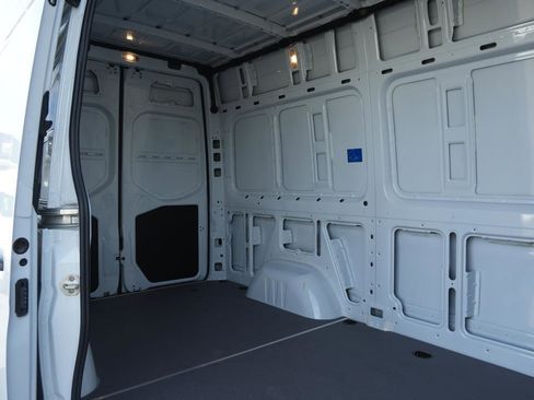 Used 2024 Mercedes-Benz Sprinter 144 Cargo image 8