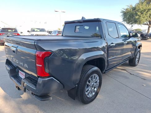 Used 2024 Toyota Tacoma Limited w/ Limited Package (LT) AWD/4WD image 6