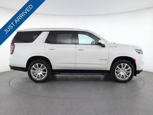 Used 2023 Chevrolet Tahoe High Country w/ Advanced Technology Package image 2