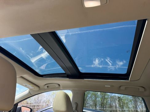 Used 2018 Nissan Murano SL w/ Moonroof Package AWD/4WD image 12