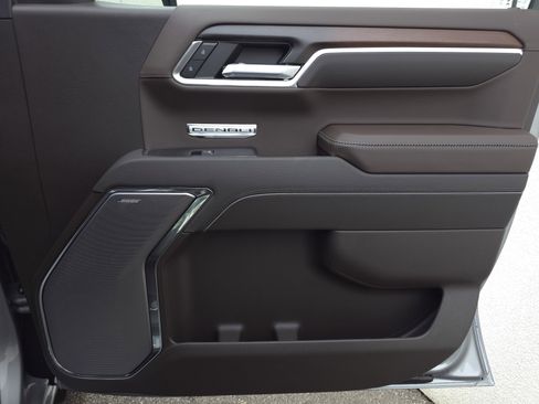 New 2026 GMC Sierra 1500 Denali w/ Denali Reserve Package image 44