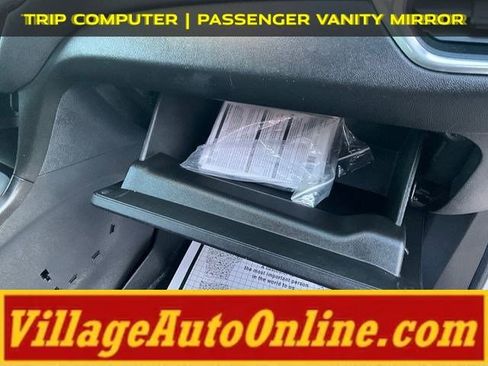 Used 2018 Chevrolet Equinox LT image 30