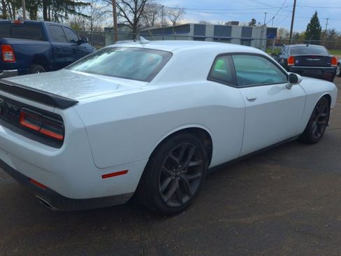 Used 2022 Dodge Challenger GT w/ Plus Package RWD image 2
