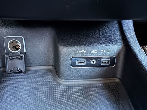 Used 2018 Dodge Durango GT image 20