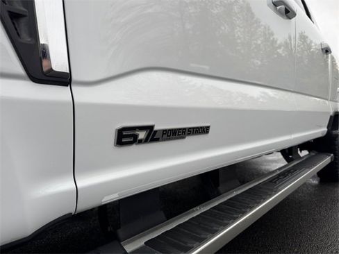 Used 2024 Ford F350 Lariat w/ Camper Package image 27