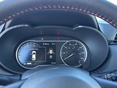 New 2025 Nissan Versa SR w/ Trunk Package image 20