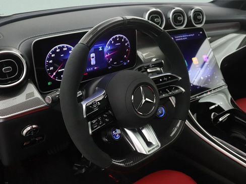 New 2026 Mercedes-Benz GLC 43 AMG 4MATIC image 4