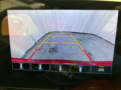 Used 2022 Chevrolet Corvette Stingray Premium Cpe w/ Z51 Performance Package RWD image 20