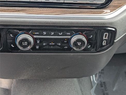Used 2025 Chevrolet Silverado 2500 LT w/ Convenience Package AWD/4WD image 25