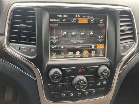 Used 2017 Jeep Grand Cherokee Limited AWD/4WD image 16