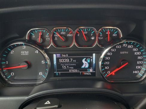 Used 2018 Chevrolet Silverado 1500 LT w/ All Star Edition AWD/4WD image 11