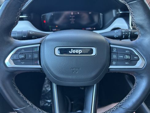 Used 2022 Jeep Compass Limited w/ Elite Group AWD/4WD image 24