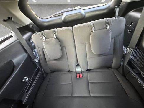 Used 2023 Ford Explorer XLT RWD image 22