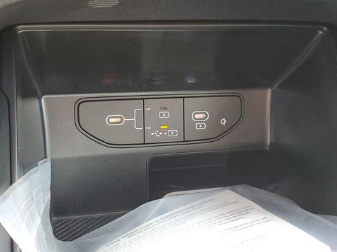 New 2026 Kia Sorento S w/ S Panoramic Sunroof Package FWD image 30