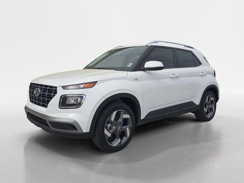 New 2026 Hyundai Venue SEL FWD image 7