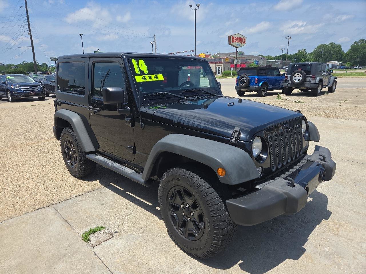Used 2014 Jeep Wrangler Sport AWD/4WD image 4