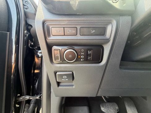 Used 2023 Ford F150 XLT w/ Equipment Group 302A High AWD/4WD image 3