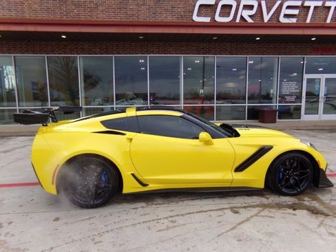 Used 2019 Chevrolet Corvette ZR1 image 4