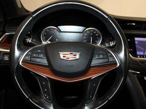 Used 2020 Cadillac XT5 Premium Luxury image 22