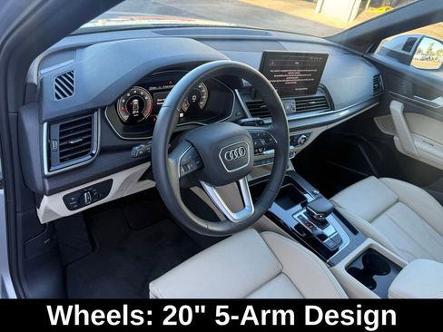 Used 2025 Audi Q5 2.0T Premium Plus w/ Premium Plus Package AWD/4WD image 17
