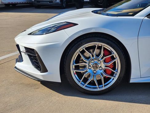 Used 2020 Chevrolet Corvette Stingray Premium Conv w/ 3LT Preferred Equipment Group RWD image 15