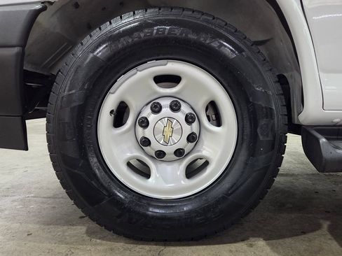 Used 2023 Chevrolet Express 3500 LS RWD image 20