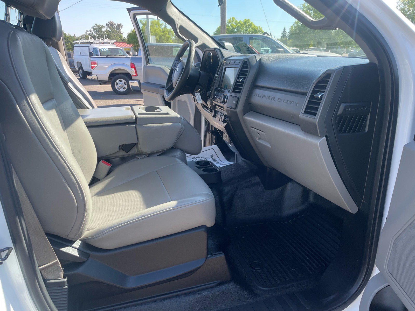 Used 2017 Ford F250 XL w/ Power Equipment Group AWD/4WD image 13