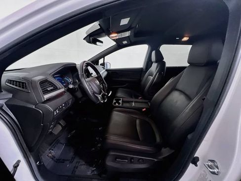 Used 2024 Honda Odyssey Sport image 21
