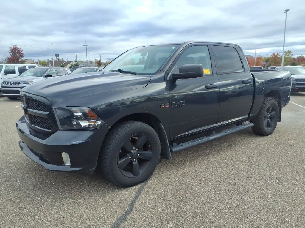Used 2017 RAM 1500 Express w/ Black Ram 1500 Express Group AWD/4WD image 1
