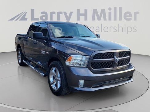 Used 2017 RAM 1500 Express w/ Express Value Package RWD image 7
