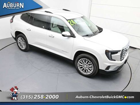 Used 2024 GMC Acadia Denali image 24