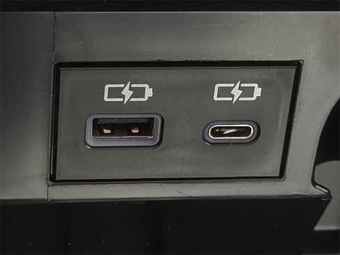 New 2026 Toyota Tundra Platinum image 23