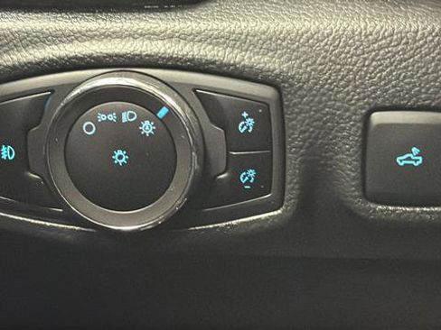 Used 2023 Ford Ranger Lariat w/ Technology Package AWD/4WD image 32