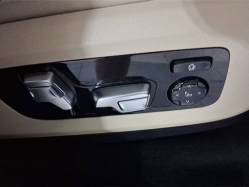 Used 2021 BMW X5 xDrive40i w/ Convenience Package image 20