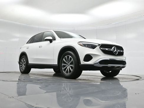 Used 2024 Mercedes-Benz GLC 300 image 46