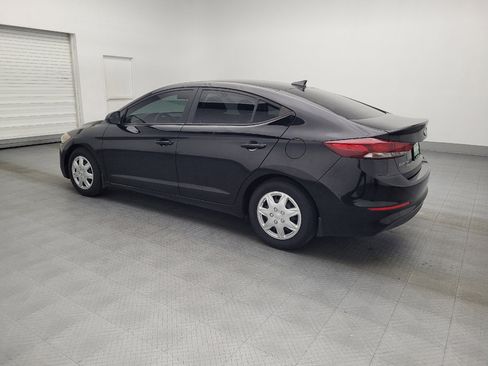 Used 2017 Hyundai Elantra SE image 3
