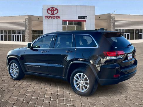 Used 2022 Jeep Grand Cherokee Laredo E image 4