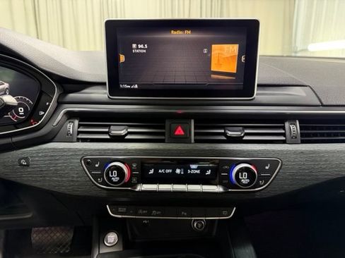 Used 2018 Audi A4 2.0T Prestige w/ Prestige Package AWD/4WD image 14