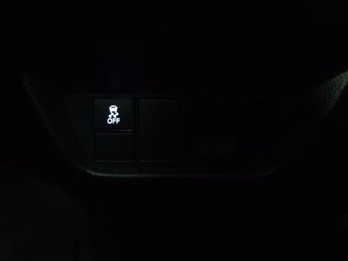 Used 2024 Honda HR-V LX image 23