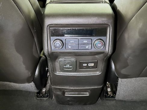 Used 2023 GMC Acadia Denali FWD image 24