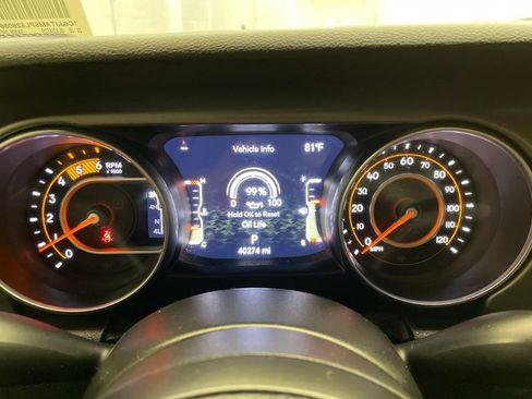Used 2023 Jeep Gladiator Sport AWD/4WD image 13