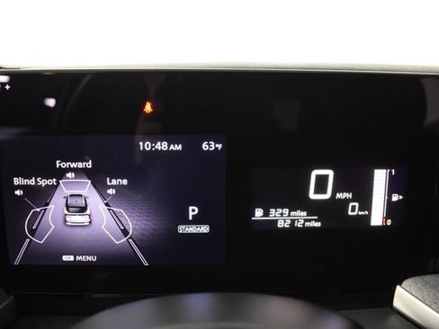 Certified 2025 Nissan Kicks SV AWD/4WD image 22