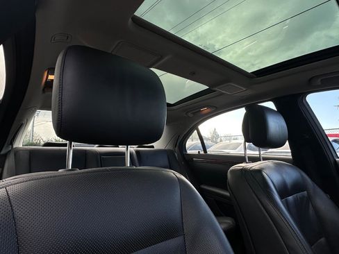 Used 2010 Mercedes-Benz S 550 4MATIC image 24